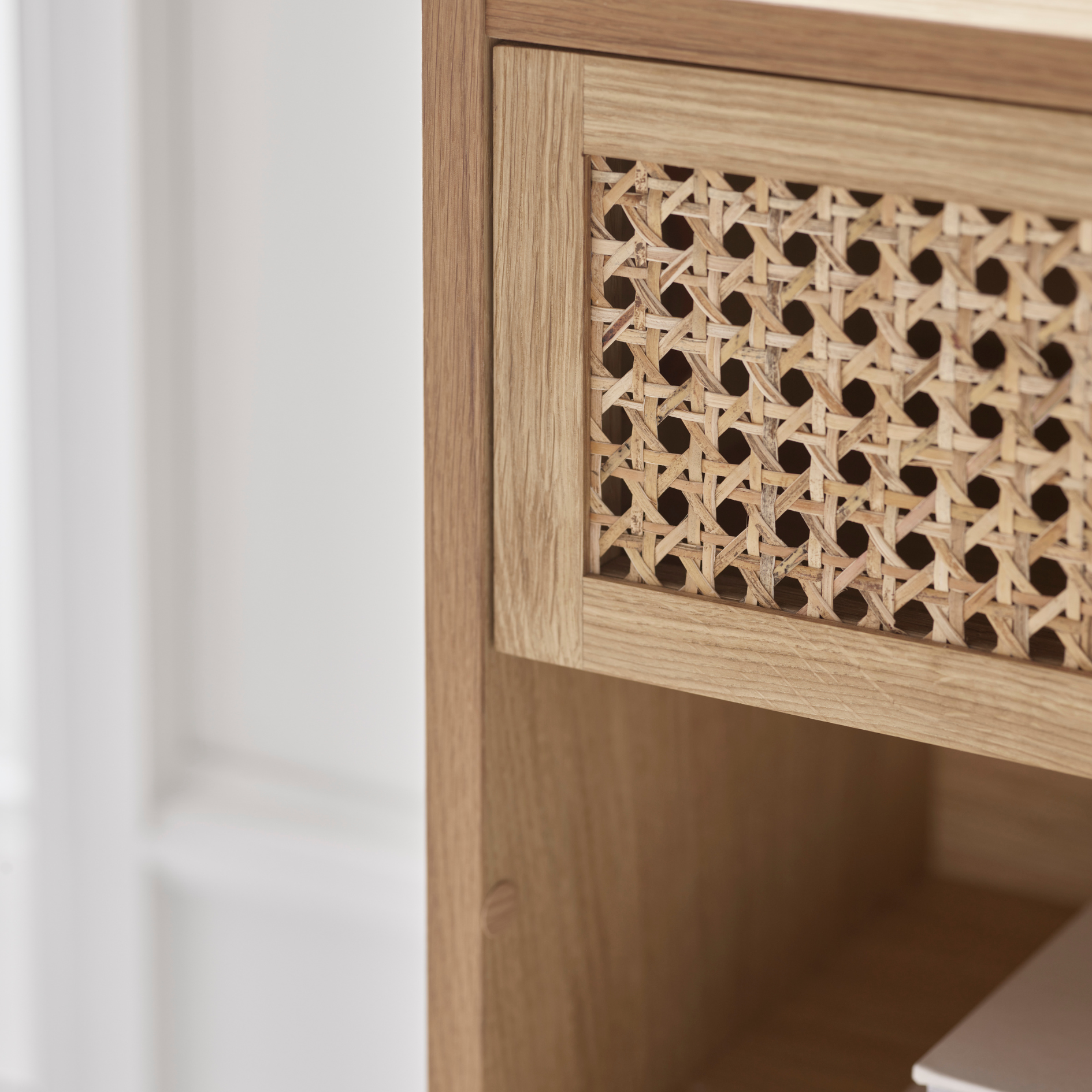 Cana Bedside Table